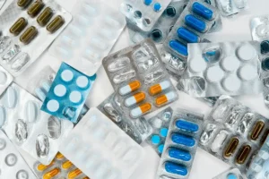 Beragamnya sediaan obat obatan harus dapat tersampaikan dengan baik oleh apoteker